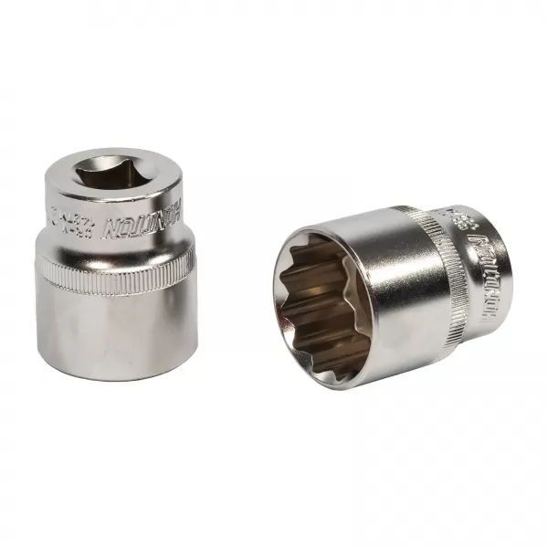 XT Hlavice nástrčná 1/2" dvanáctihranná 28mm