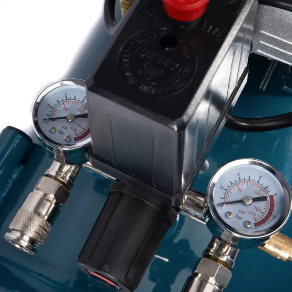 XT Kompresor olejový 2200 W, 50 l